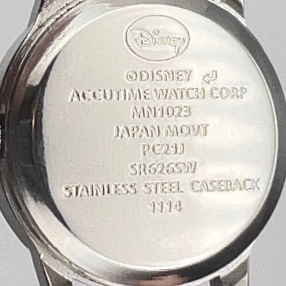 Disney Accutime Minnie Mouse Red leather strap ladies  watch working - Picture 7 of 10